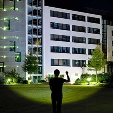 éclairage de la lampe ultra-puissante tellya