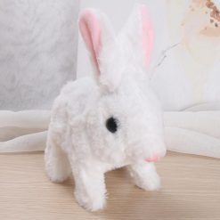 Lapin en peluche interactif porte bonheur