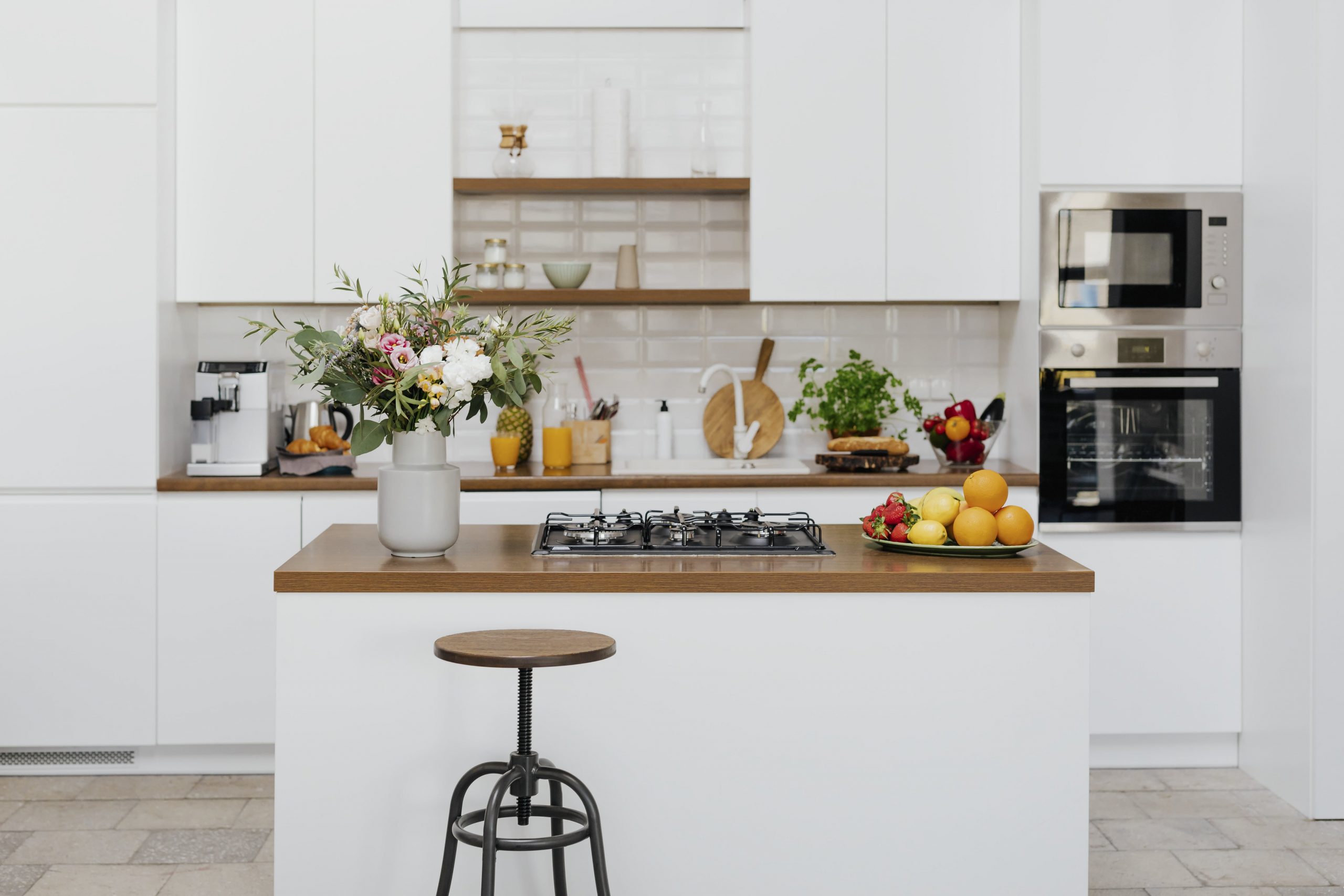 Modern Fully Equipped Home Kitchen Decor 2021 05 04 07 00 51 Utc Min Scaled