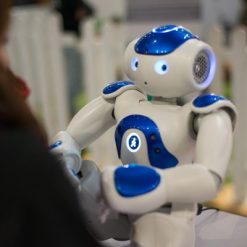 Robot intelligent éducatif pour les enfant