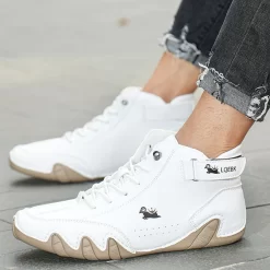 Chaussures antidérapantes confortables pour pieds