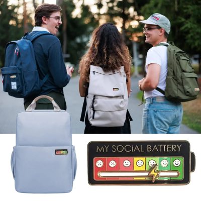 Broches de batterie sociale en émail